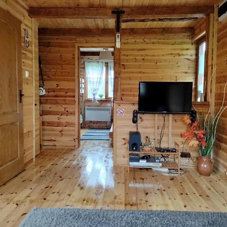Nexus B2 Guest House Fagetel ภายนอก รูปภาพ