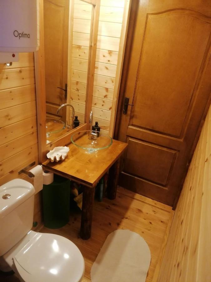 Nexus B2 Guest House Fagetel ภายนอก รูปภาพ